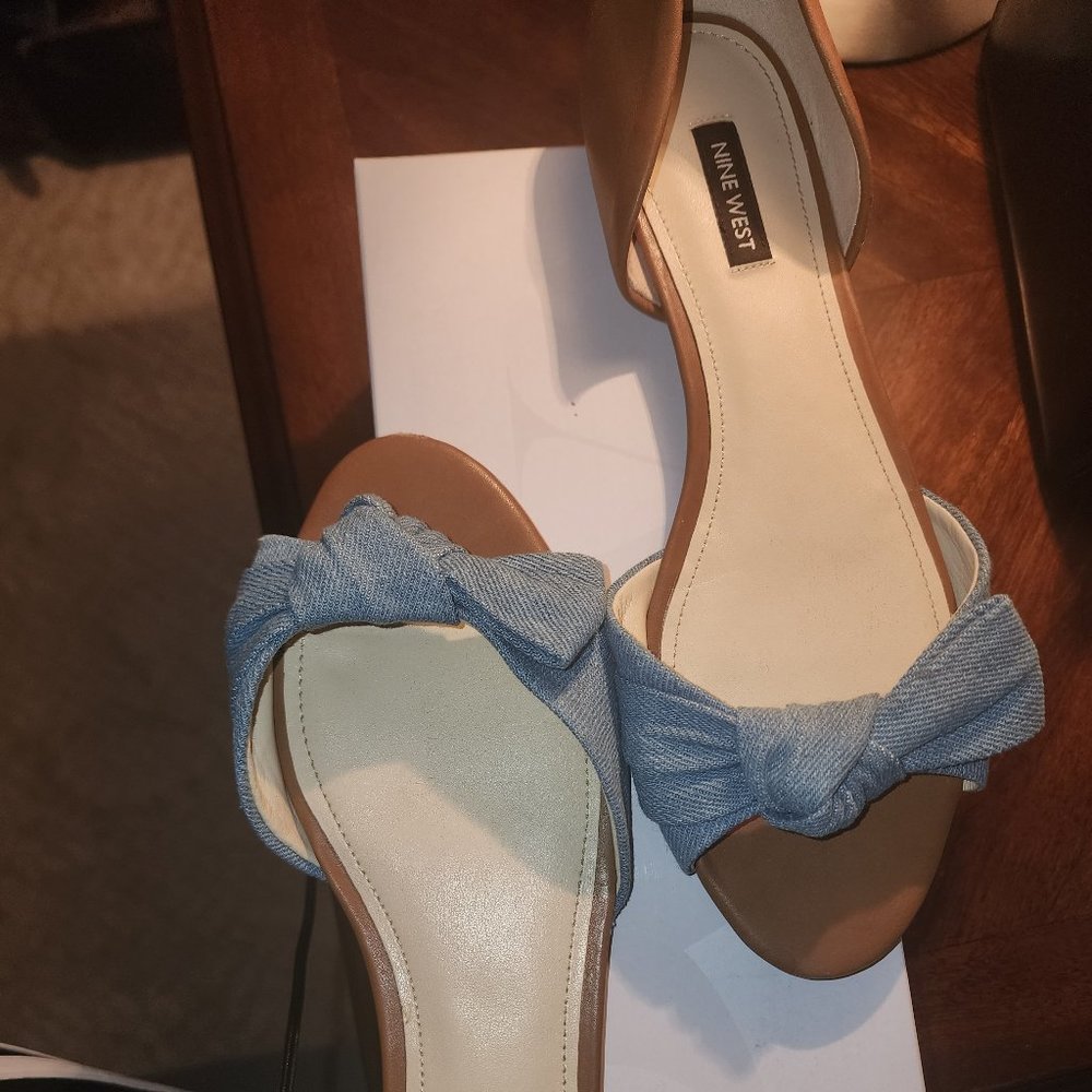 Nine West Bonnie Bow Front D'Orsay Blue Brown Flats
